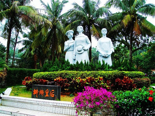 宜州市开店创业破洞牛仔裤品牌加盟多少钱（破洞牛仔裤店铺推荐）